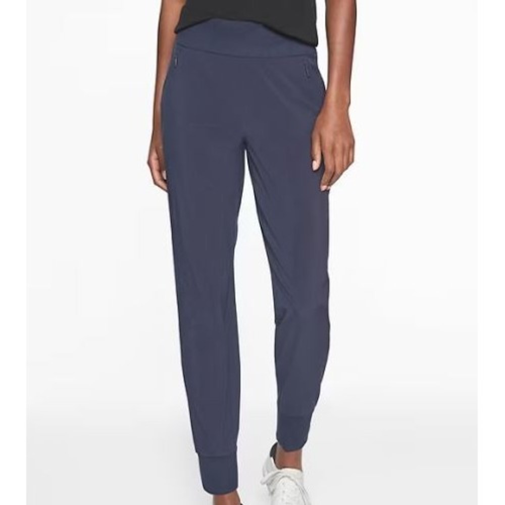 Athleta Soho Joggers Womens 2P Navy Blue Hiking Outdoor Activewear Gorpcore